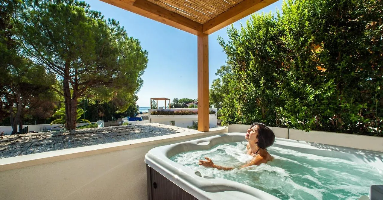 Noha Lifestyle Hotel - Adults Only Pula 4*,  Włochy